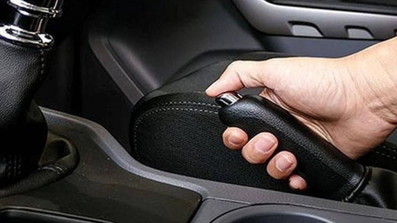 HƯỚNG DẪN KHẮC PHỤC XE BỊ MẤT PHANH TẠM THỜI