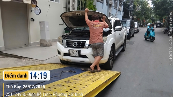 30/07/2025 cứu hộ tân phú kéo xe tải bị sự cố
